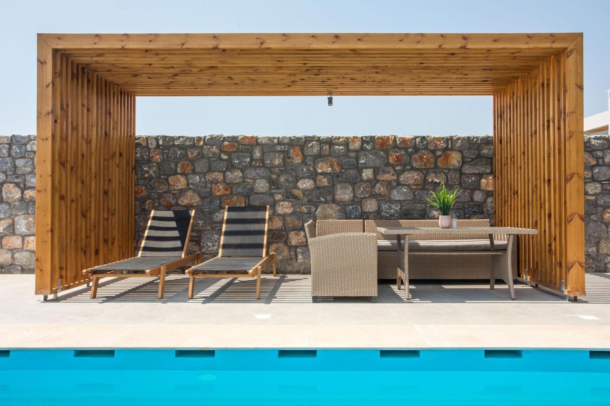 Aethrion Villas & Suites Gennadi Luaran gambar