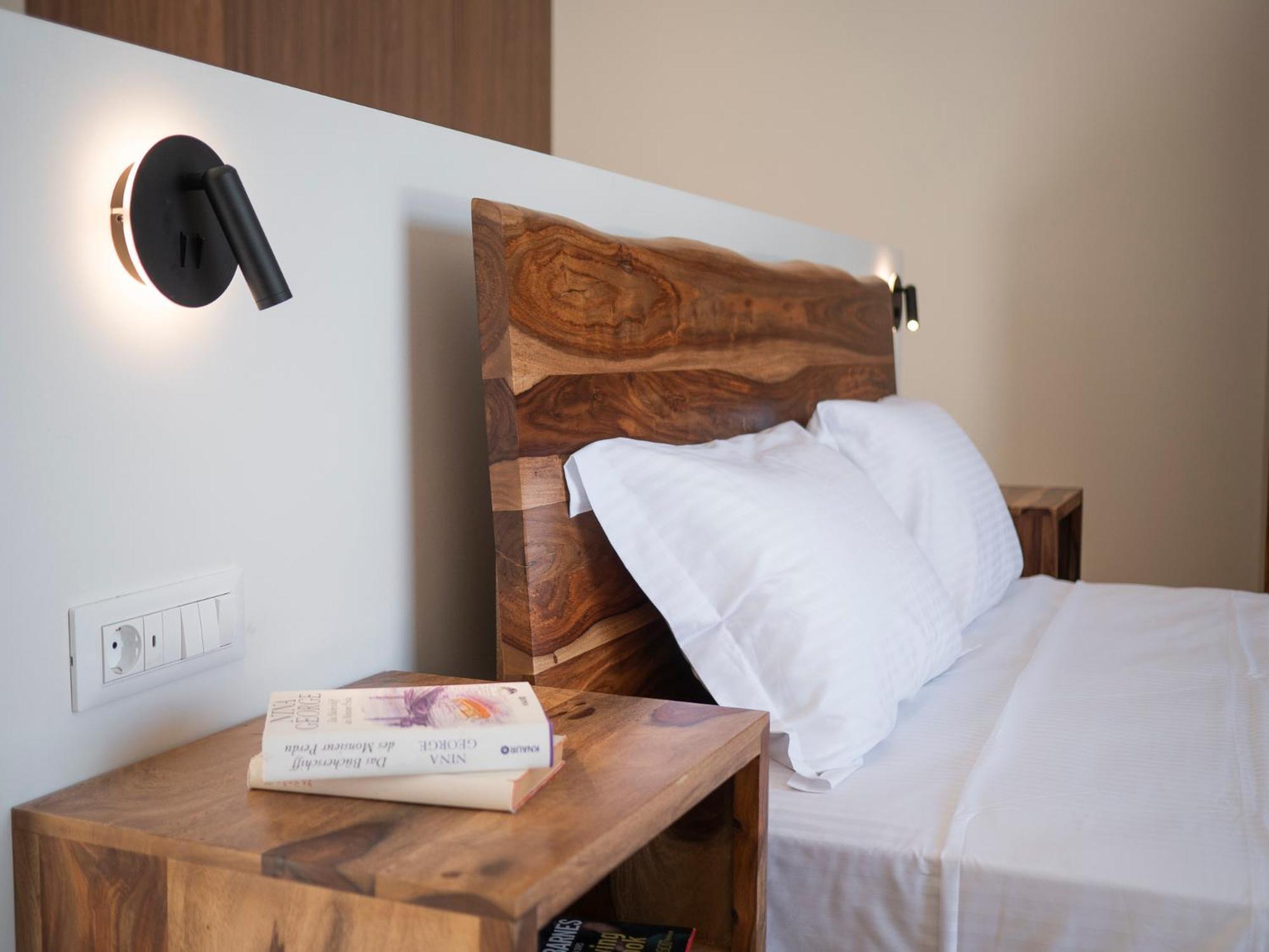 Aethrion Villas & Suites Gennadi Luaran gambar